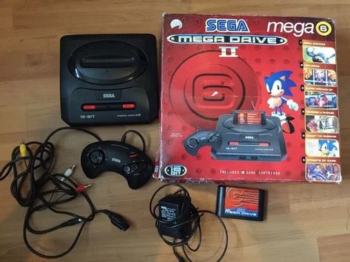  Sega Mega Drive II Mega 6 Pack