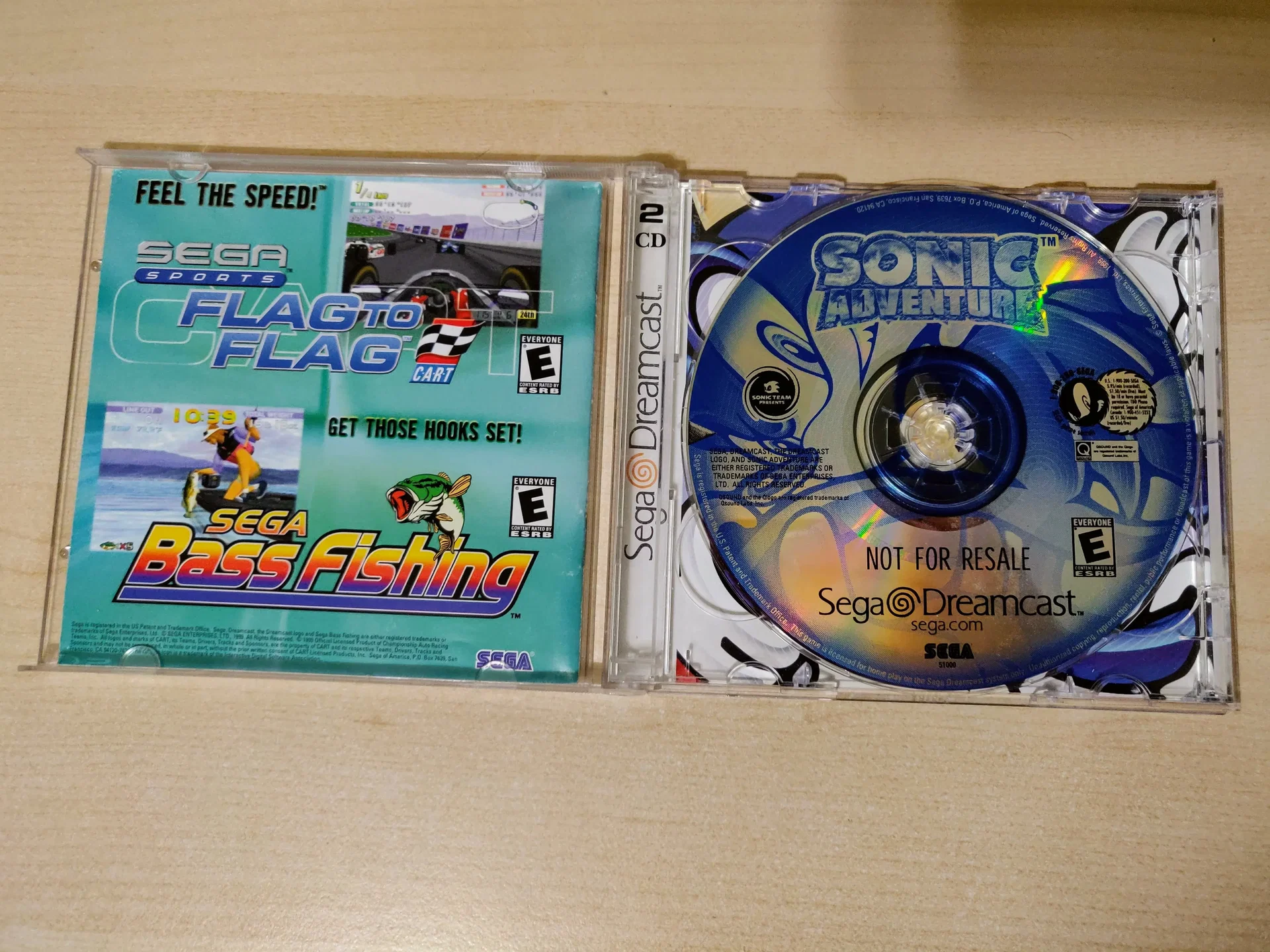 Consolevariations - Sega Dreamcast Sonic Bundle [US]