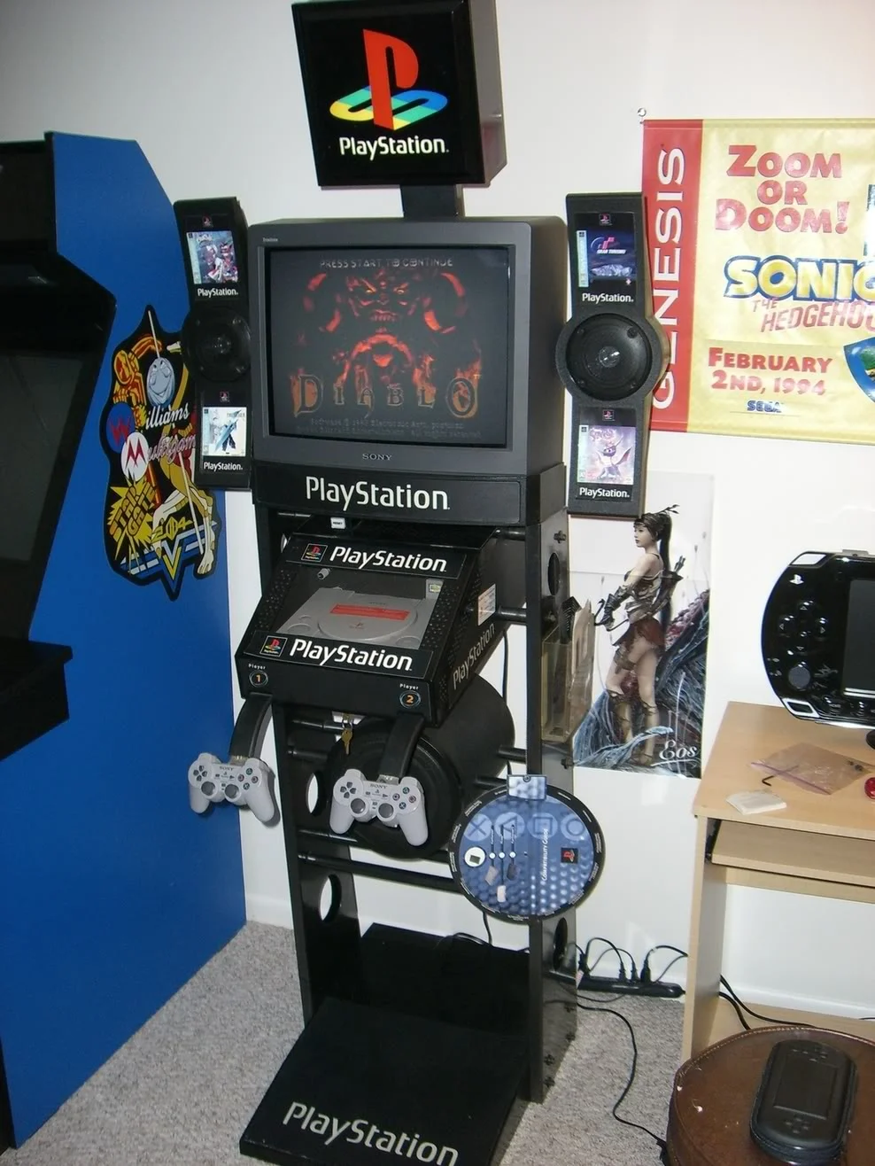  Sony Playstation Speaker Kiosk