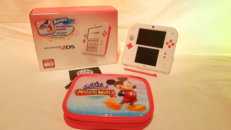  Nintendo 2DS White/Pink Disney Console