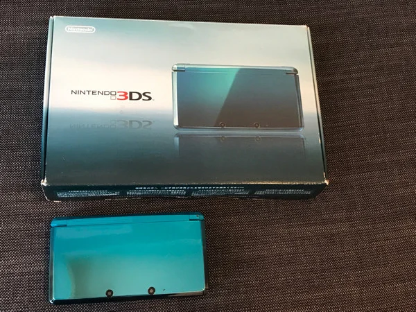 Nintendo 3DS Aqua Blue Console [JP]