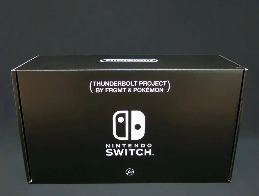 フラグメントデザイン　ポケモン　THUNDERBOLT PROJECT スイッチ First Photos Of The Really Rare Nintendo Switch Thunderbolt
