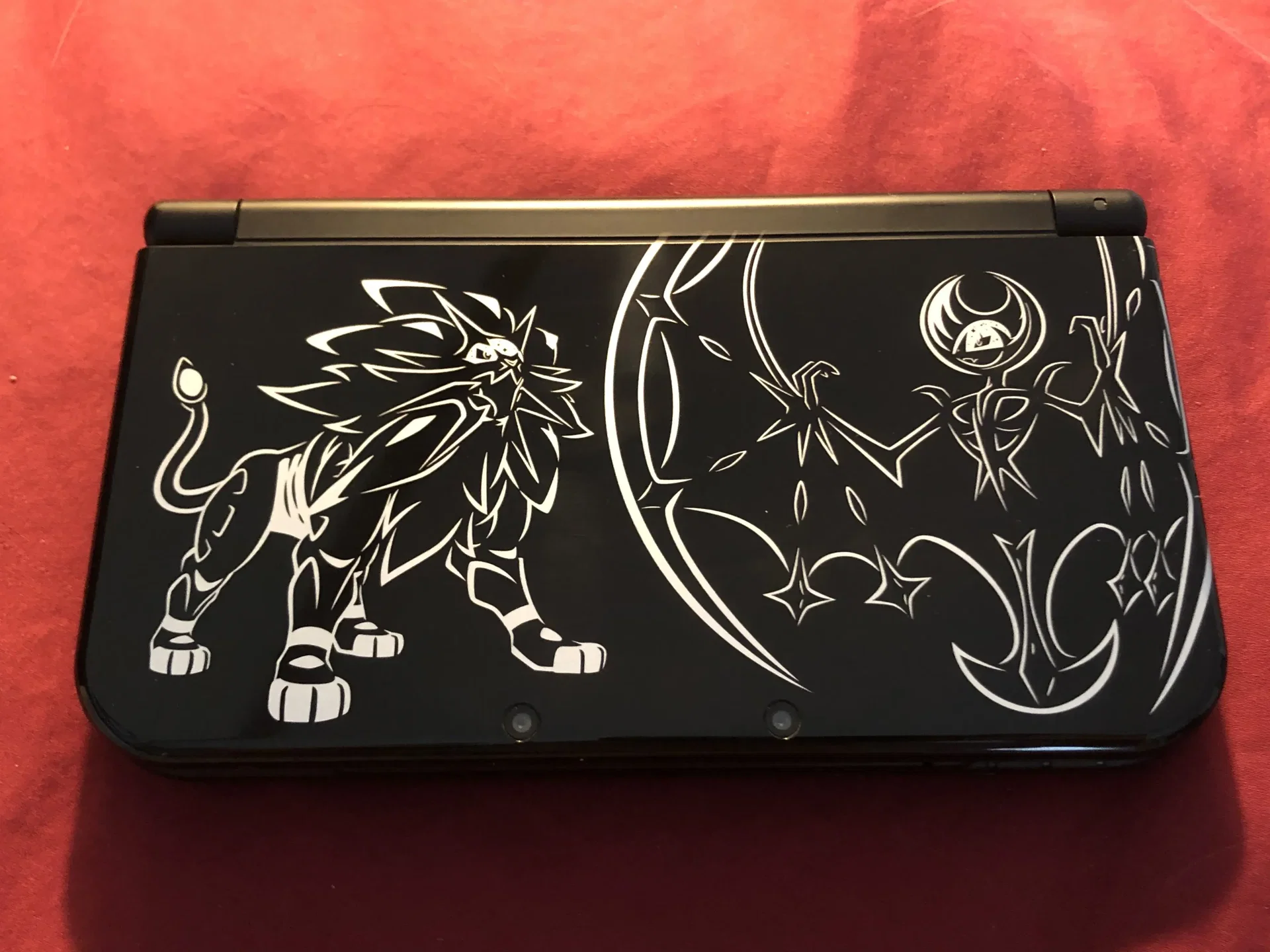 Consolevariations - New Nintendo 3DS XL Pokemon Moon Console