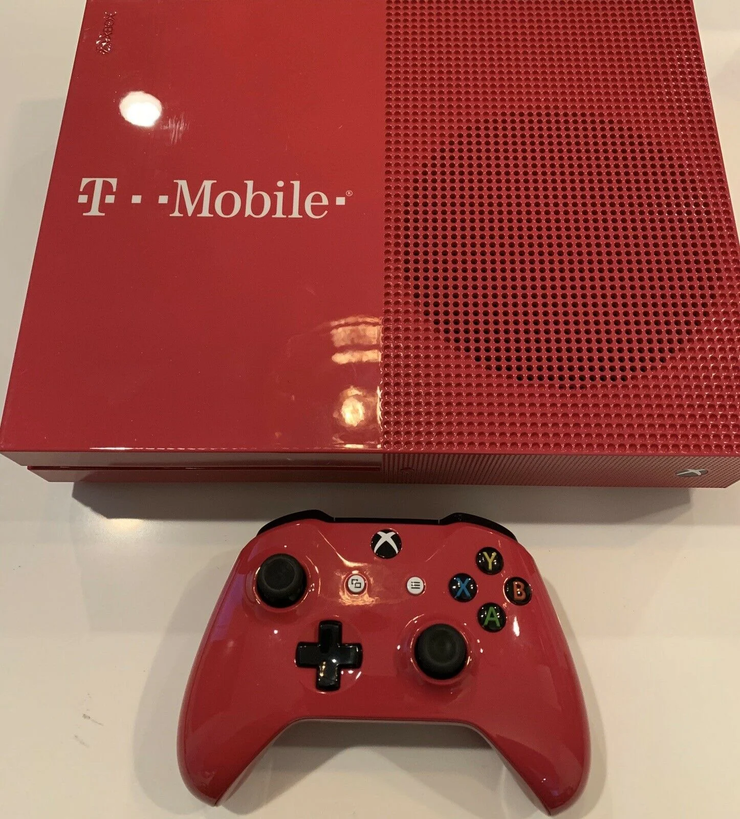  Microsoft Xbox One S T-Mobile Console