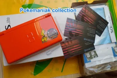 Nintendo DS Lite Pokemon Championship 2008 Console