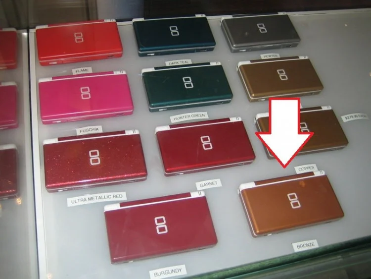  Nintendo DS Lite World Store Bronze Console