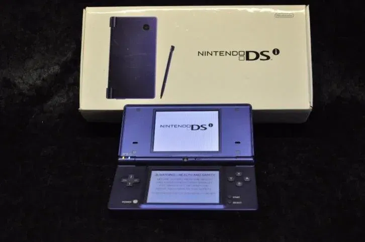 Nintendo DSi Portable Metallic Blue Console + 8 Japanese Games Working Good