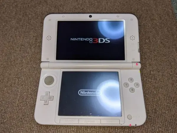 Consolevariations - Nintendo 3DS LL Minty Blue Console