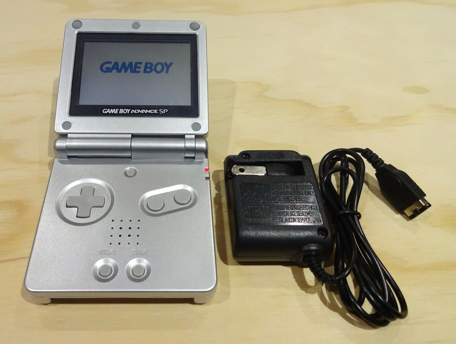 Nintendo Game Boy Advance SP Silver Console [NA]
