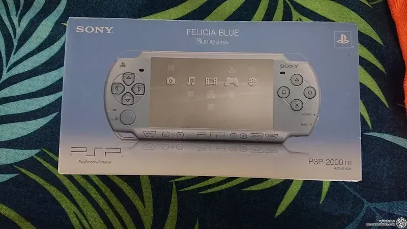 Consolevariations - Sony PSP 2000 Felicia Blue Console