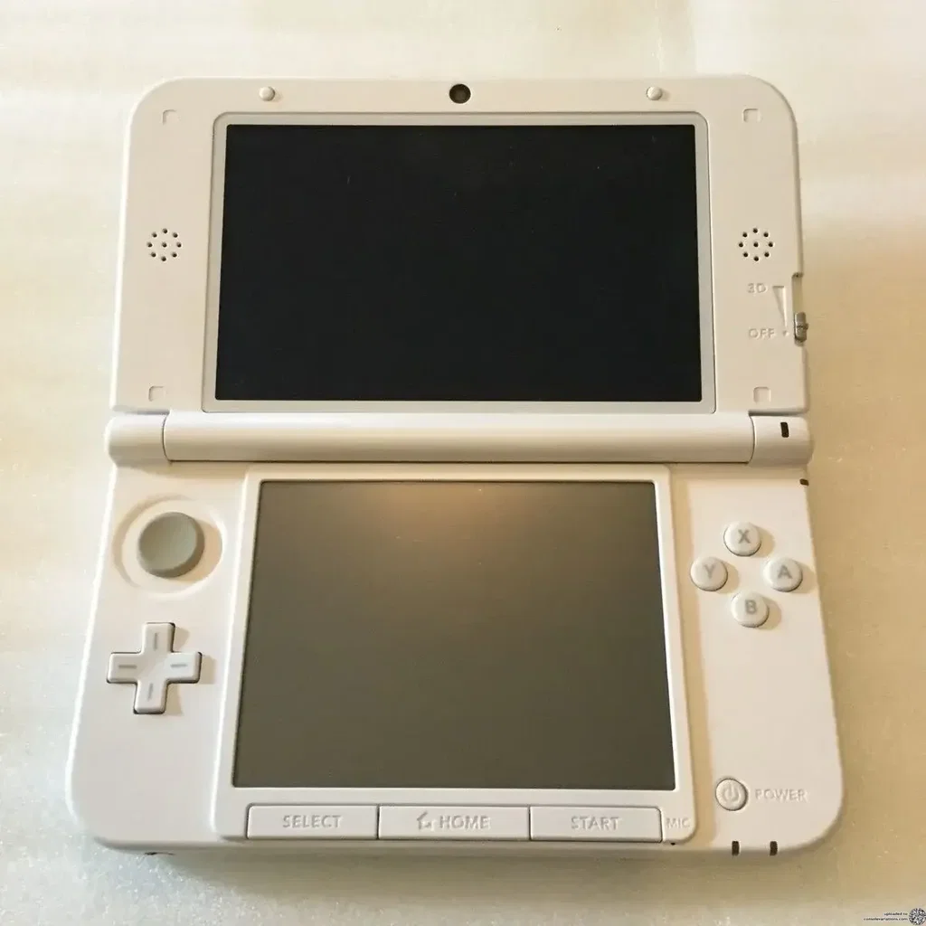 Consolevariations - Nintendo 3DS LL White Console [JP
