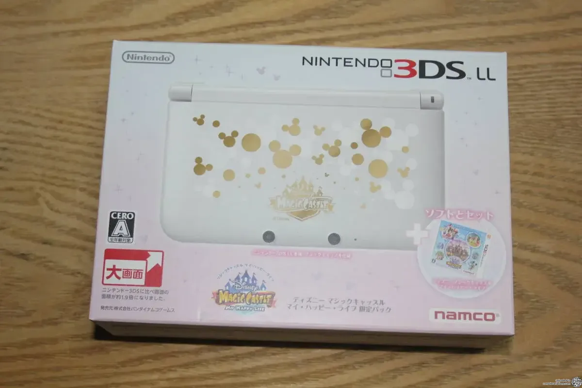 Consolevariations - Nintendo 3DS LL Disney Magic Castle Console