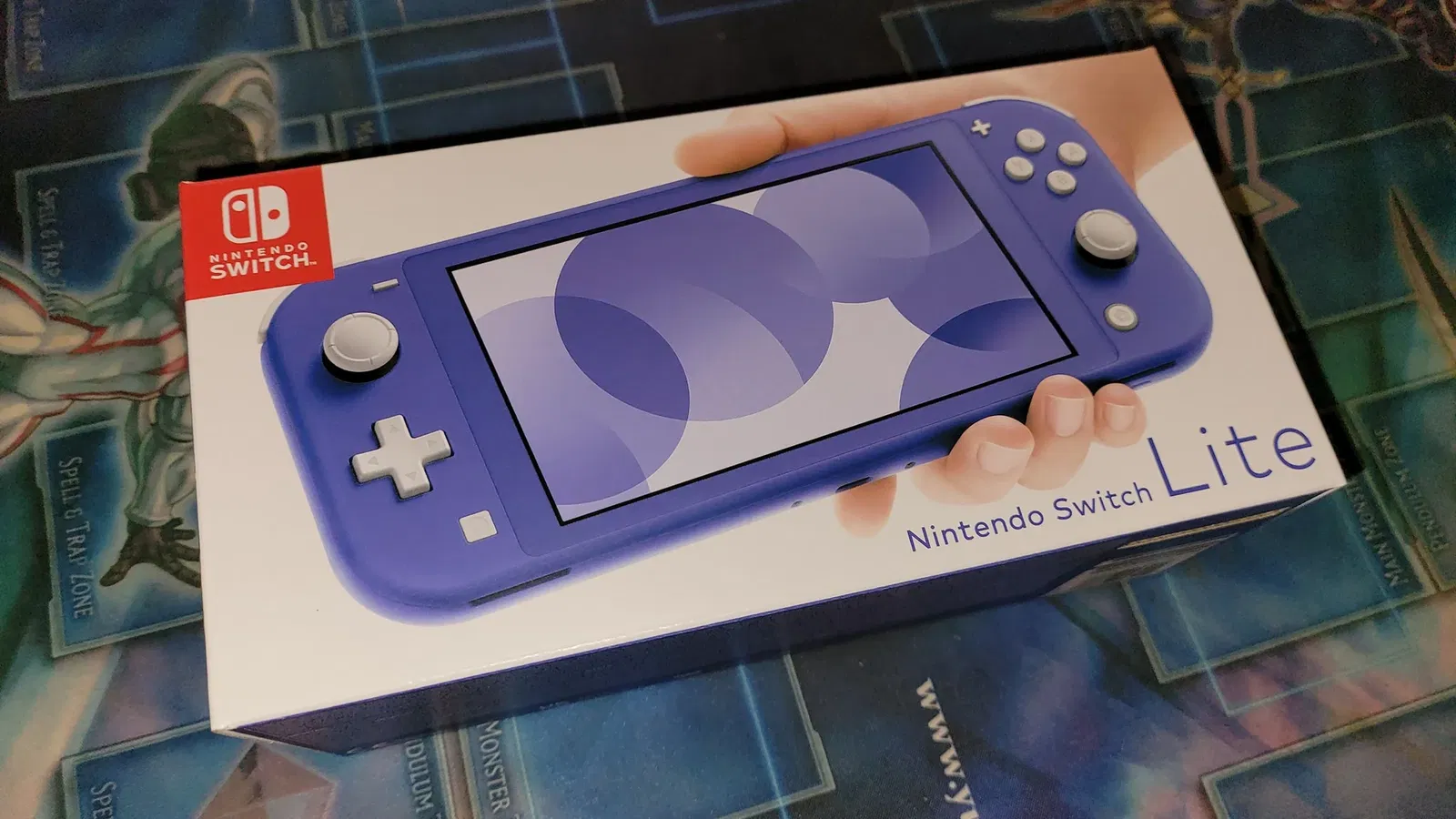  Nintendo Switch Lite - Blue : Video Games