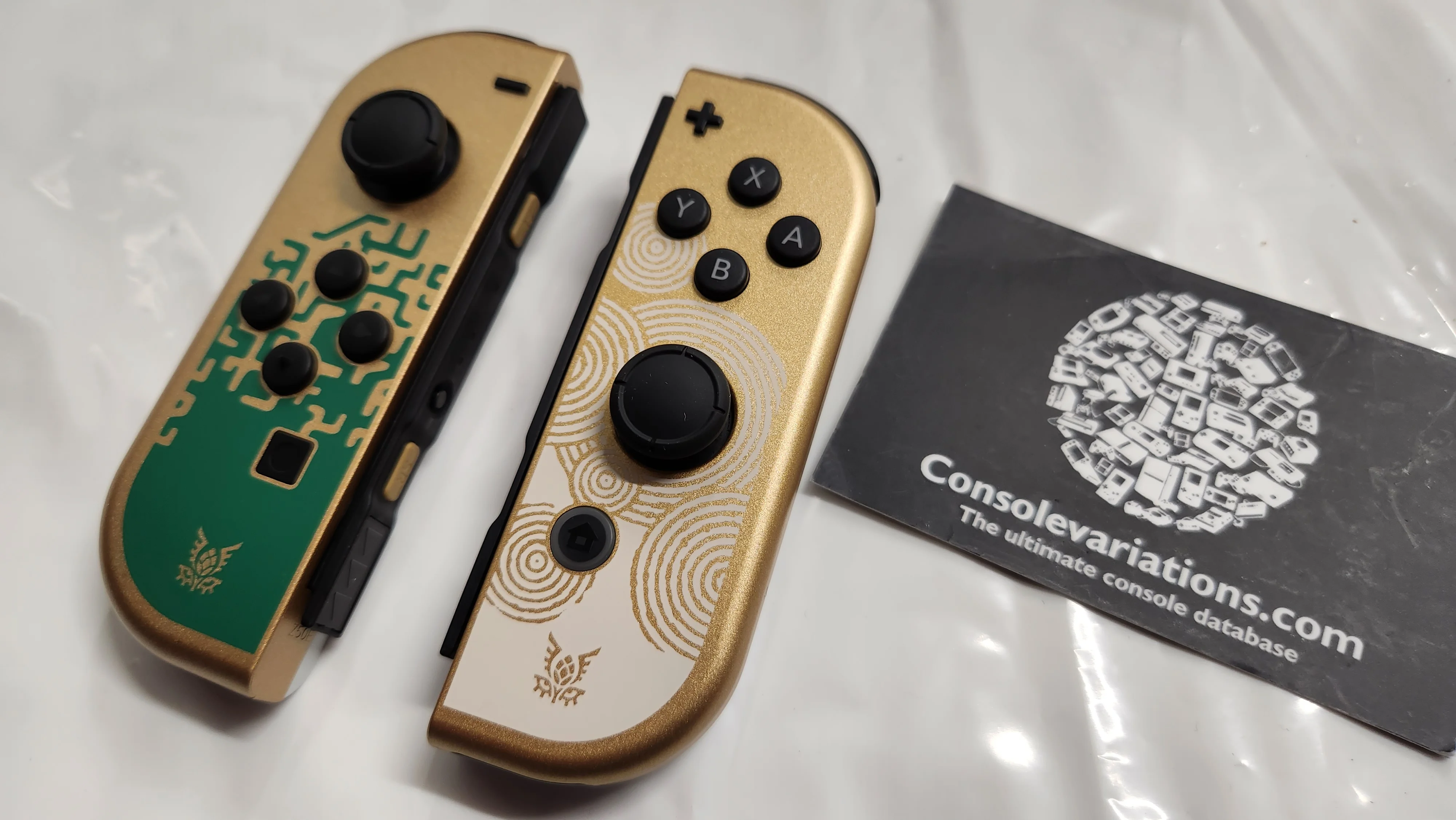 Joy-Cons from Front