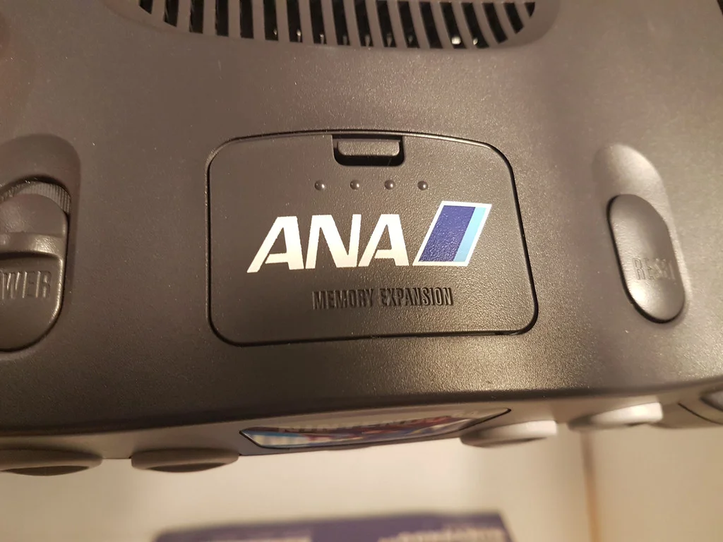 N64 ANA Console Detail 1