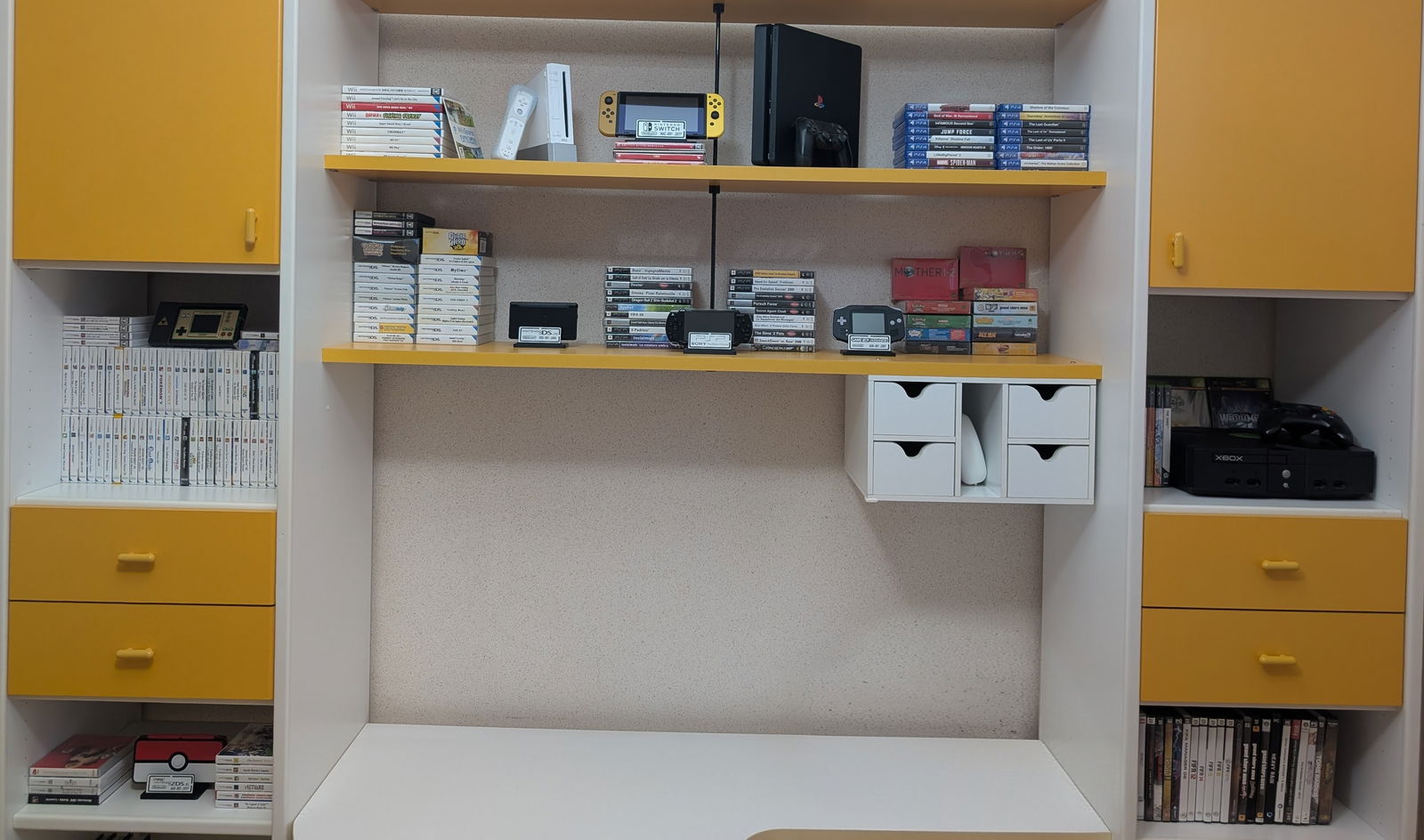 Collection of maccijr