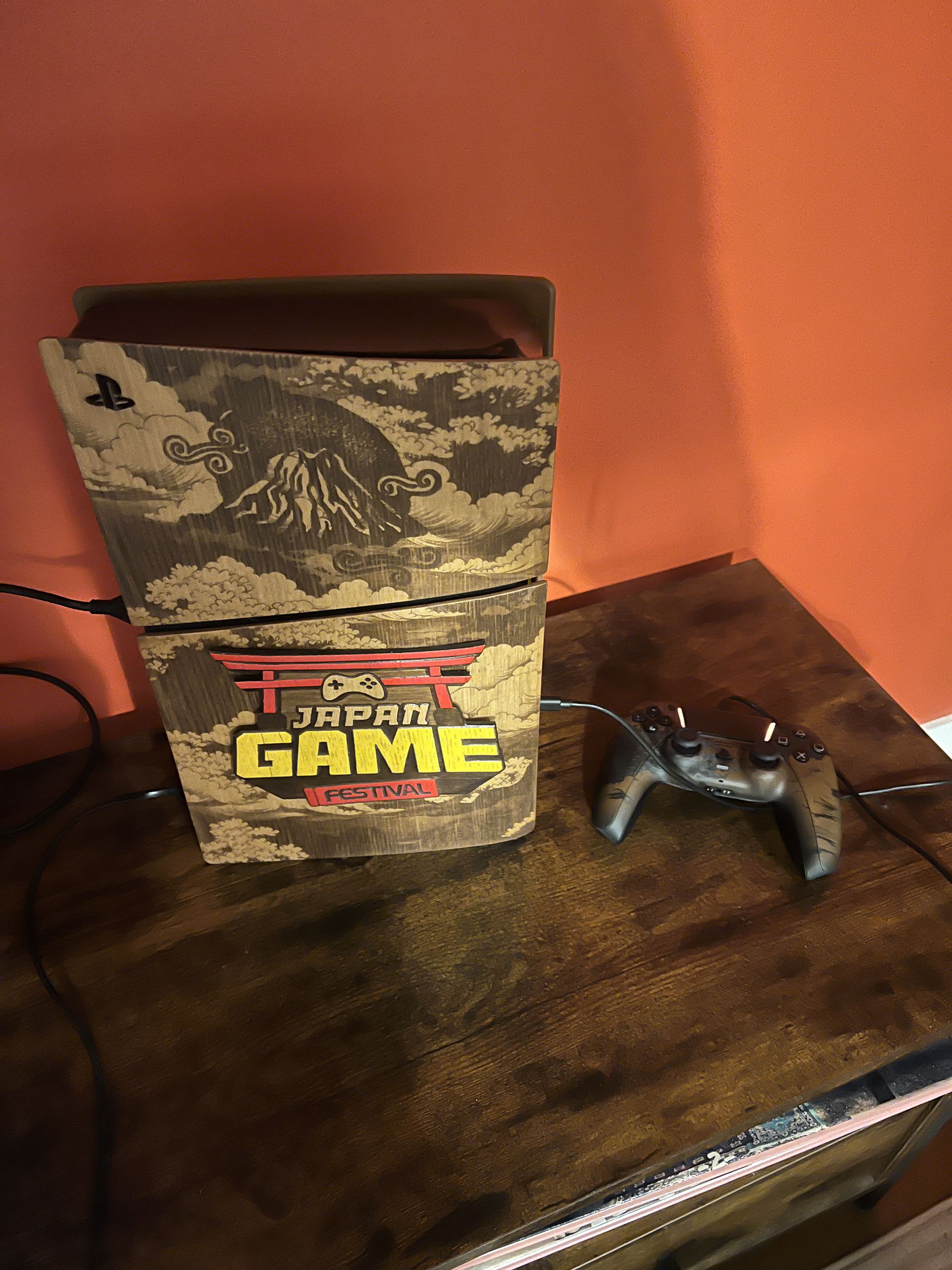 Customed by Vadu Amka